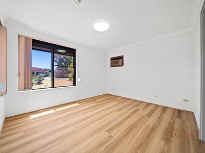 16 Reflection Gardens, Ballajura