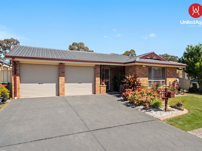 18 Coonabarabran Crescent, Hoxton Park