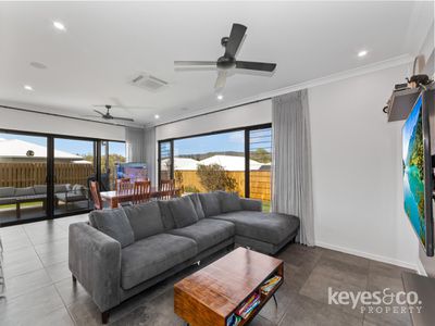 6 Belvedere Street, Julago