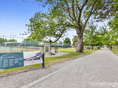 201 Nelson Place, Williamstown