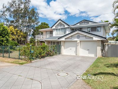 2 Greenstead Way, Forest Lake