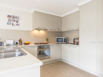Unit 1 / 774 Centaur Rd, Hamilton Valley