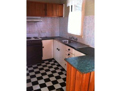 28 Wyndarra Way, Koonawarra