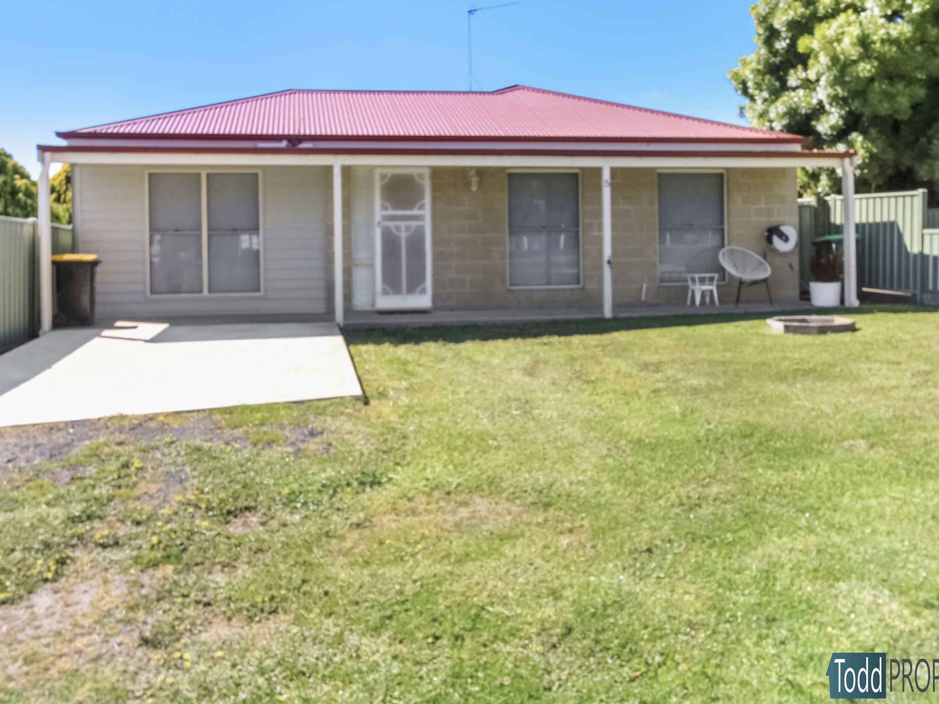 5 McIvor Street, Heathcote