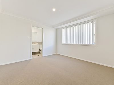 17a Boyd Avenue, Dubbo