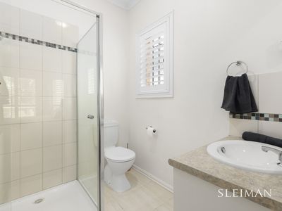 4 Omarama Way, Taylors Hill