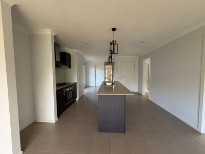 40 Larson Avenue, Tarneit