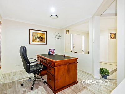 21 Carisbrook Cct, Forest Lake