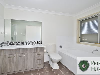 52 Santana Road, Campbelltown