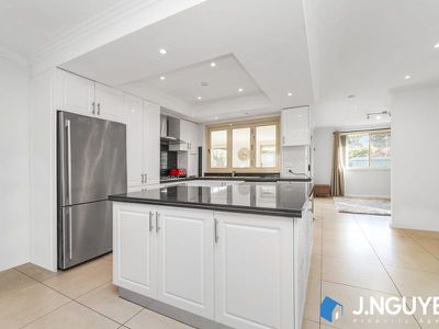 16 Heywood Close, Hinchinbrook