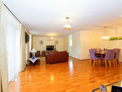 8 / 28 White Avenue, Bankstown