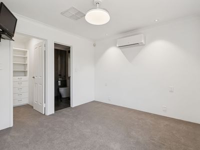 42 Shadwell Way, Morley