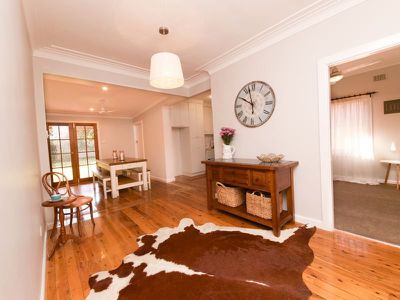 16 Hutchins Avenue, Dubbo