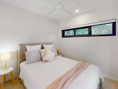206 / 68 Sir Fred Schonell Drive, St Lucia
