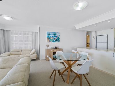 13D / 2 Nineteenth Avenue, Palm Beach