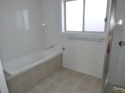 6A  Terrazzo Court, Dubbo