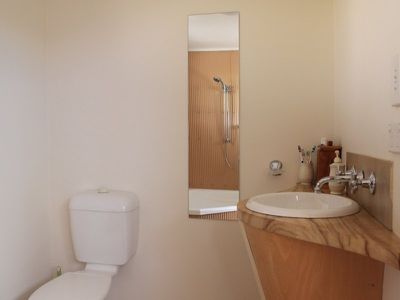 280 Woodbridge Hill Road, Woodbridge