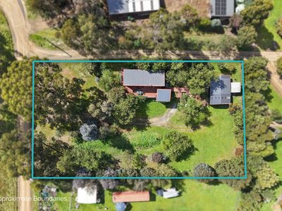 9 Glovers Road, Deep Bay