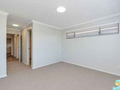 5 / 6 Merion Court, Yanchep