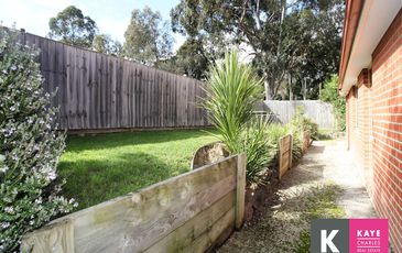 5 Patrick Place, Beaconsfield