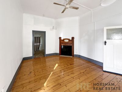 28 Albert Street, Horsham