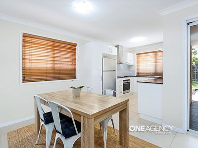 8 Lockyer Court, Forest Lake