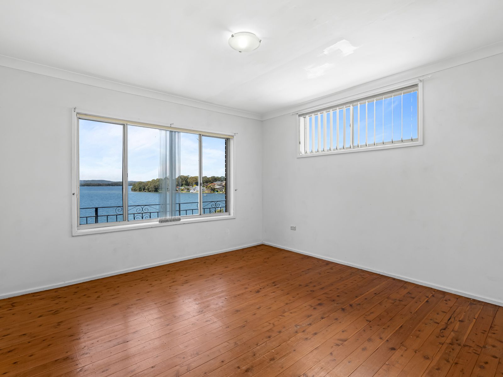 23 Beach Road, Balcolyn