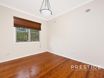 13 short Street, Banksia