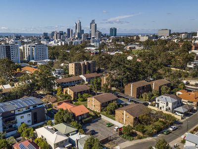 8 / 10 Kerr Street, West Leederville