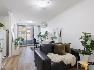 219 / 118 Dudley Street, West Melbourne