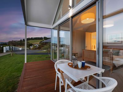 335 Highcliff Road, Highcliff