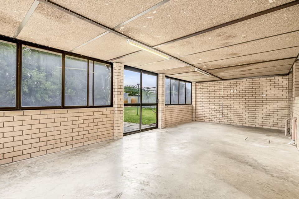 12b Seabrooke Avenue, Rockingham