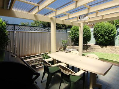 10 Akala Avenue, Forster