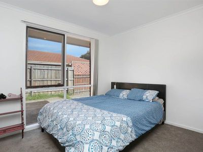 12 Coventry Drive, Werribee