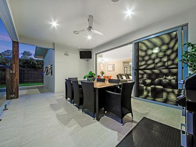 83 Feathertail Place, Wakerley