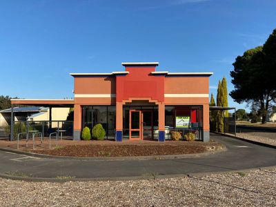 2 Adelaide Rd, Millicent