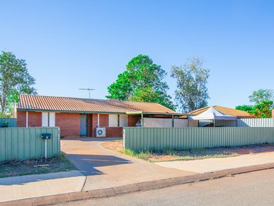 8 Kangaroo Crescent, South Hedland