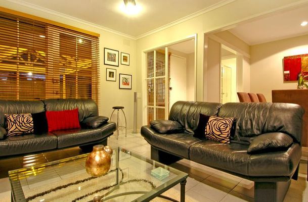10 Conifer Close, Gladstone Park