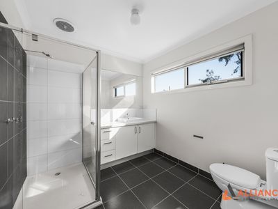 18 Marathon Boulevard, Craigieburn