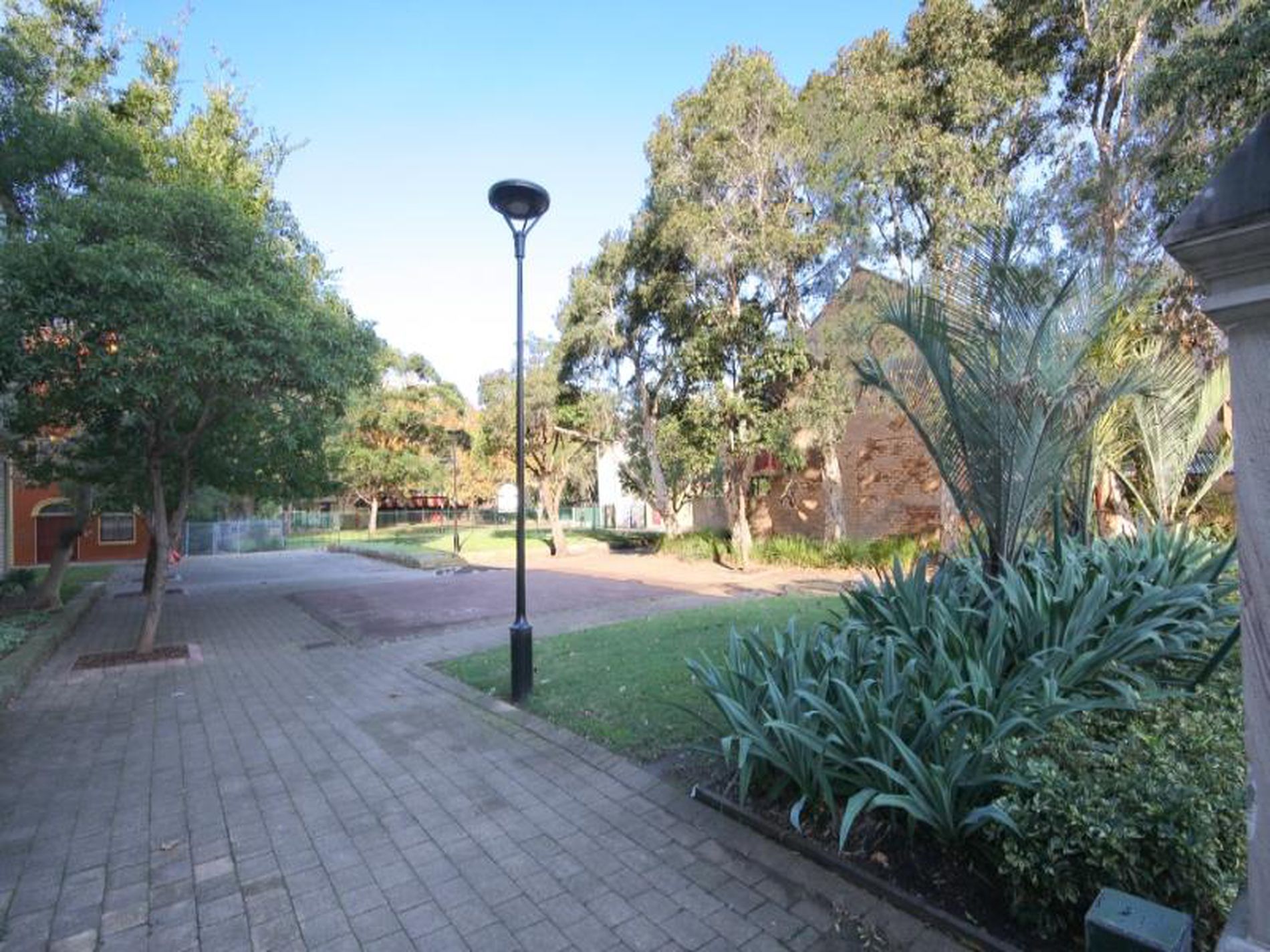 104 / 19-23 Forbes Street, Woolloomooloo