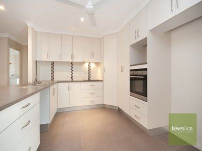 3 Narwee Place, Douglas