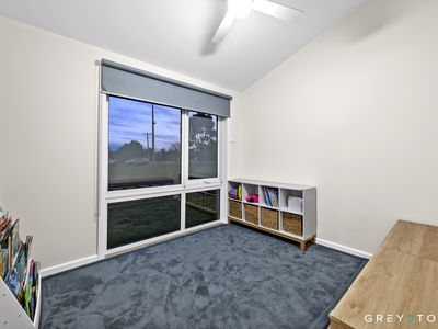 2-4 Outlook Ride, Kurunjang