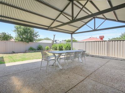 29 Ambrose Crescent, West Wodonga