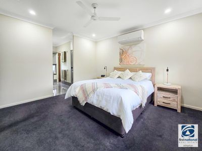 25 Lavender Crescent, Atherton