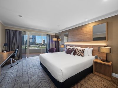 826 / 1A Glenelg Street, South Brisbane