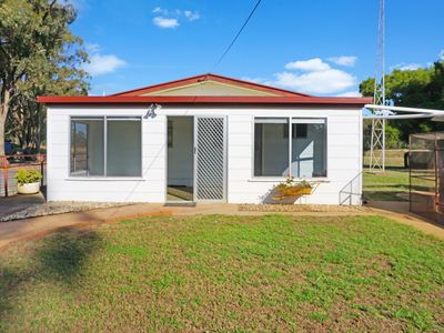 108 Mid Western Highway, West Wyalong