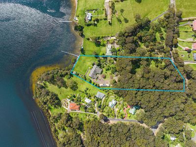 90 Old Highway, Narooma