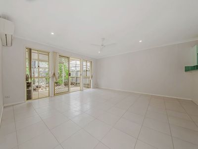 2/1 Belgarah Pl, Carina