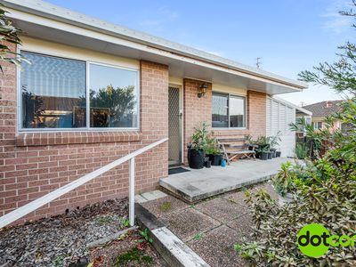 8 / 294 Main Road, Toukley