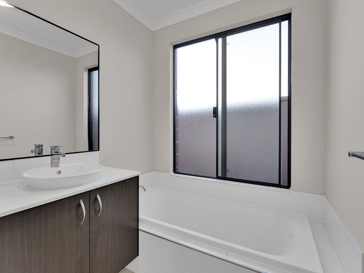 5 Airedale Place, Southern River